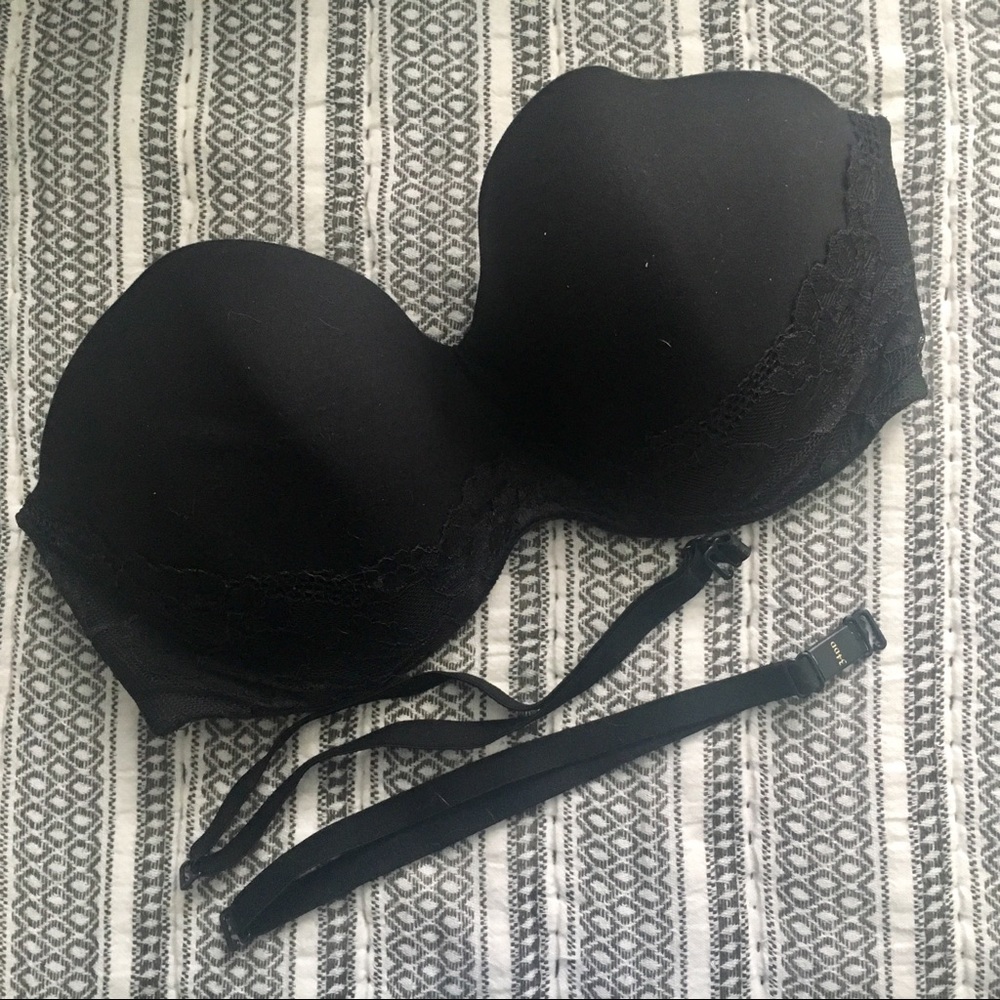 34DD Body by Victoria’s Secret Convertible Bra